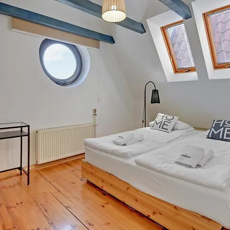 Apartment Dom & House - Old Town Zlotnikow *